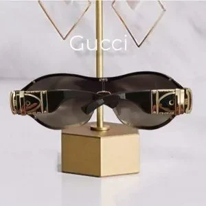 Gucci | Accessories | Gucci Brown Gg 2738s Buckle Detail  display picture 2